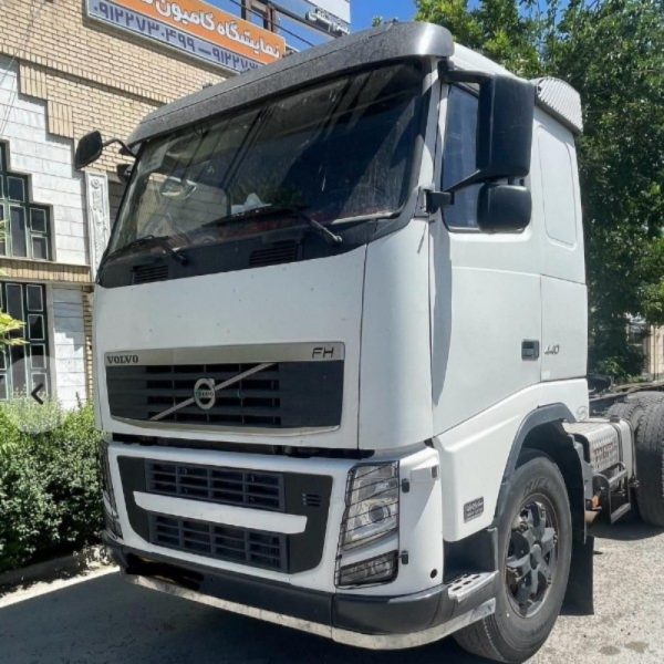 کامیون ولوو FH440